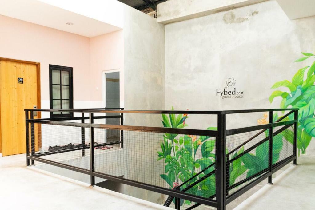Fybed Aparthotel Semarang Luaran gambar